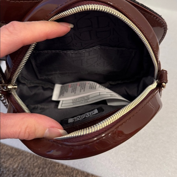 Danielle Nicole Disney Flynn Rider Crossbody bag oh my Disney - Picture 6 of 6